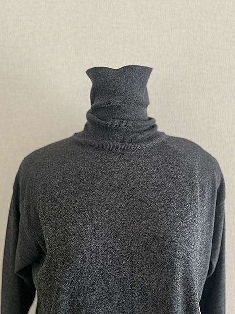 ハイゲージニット　タートルネック｜ユナヒカ