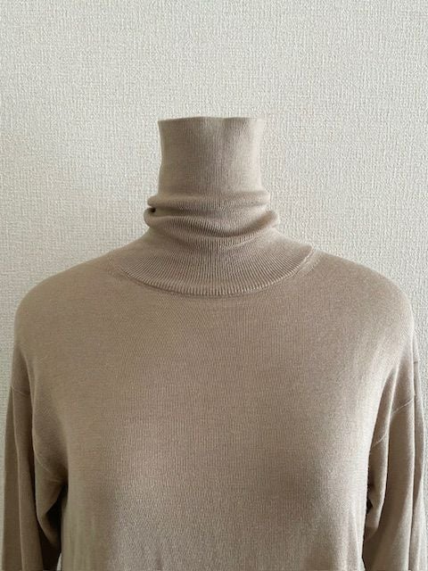 ハイゲージニット　タートルネック｜ユナヒカ