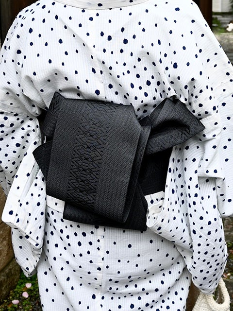 ゆかた帯「悦」粗紗半幅博多織　墨黒